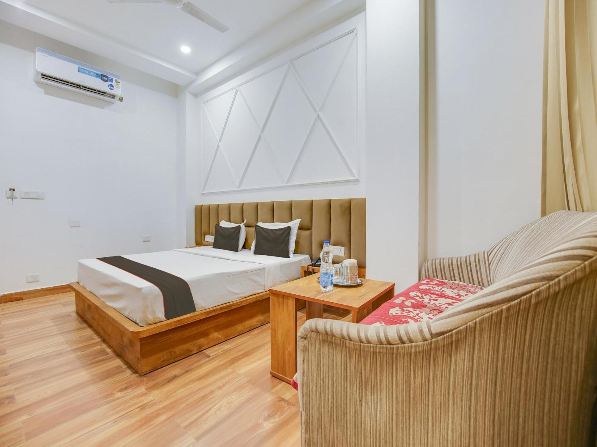 Fabhotel Amar Villa Amritsar Exterior foto